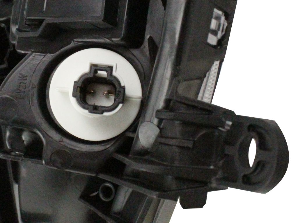 ABAKUS Forlygte 21211l2lldem H4 venstre for TOYOTA