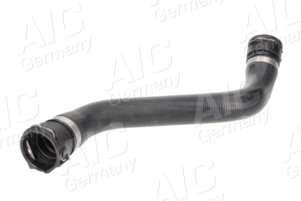 AIC Kølerslange 74413 nede til højre for BMW