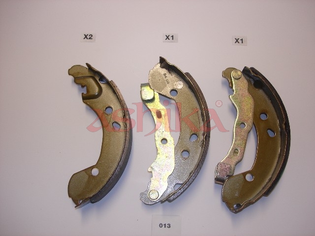 ASHIKA Bremsebakkesæt 5500013 bagaksel for RENAULT NISSAN