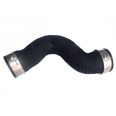 BUGIAD Ladeluftslange 82686 nede for VAG