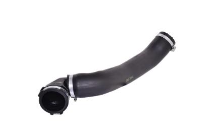 BUGIAD Ladeluftslange 88412 højre for FORD