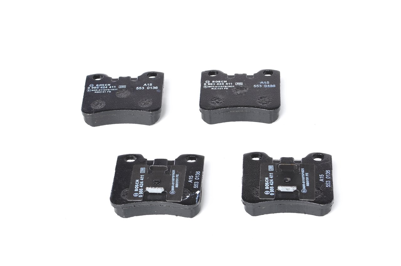BOSCH Bremseklodser 0986424411 for PEUGEOT