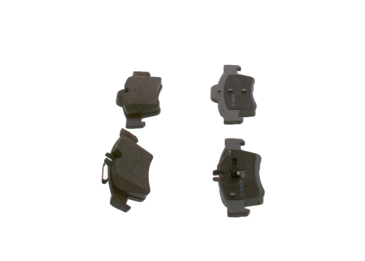 BOSCH Bremseklodser 0986424699 for MERCEDES-BENZ