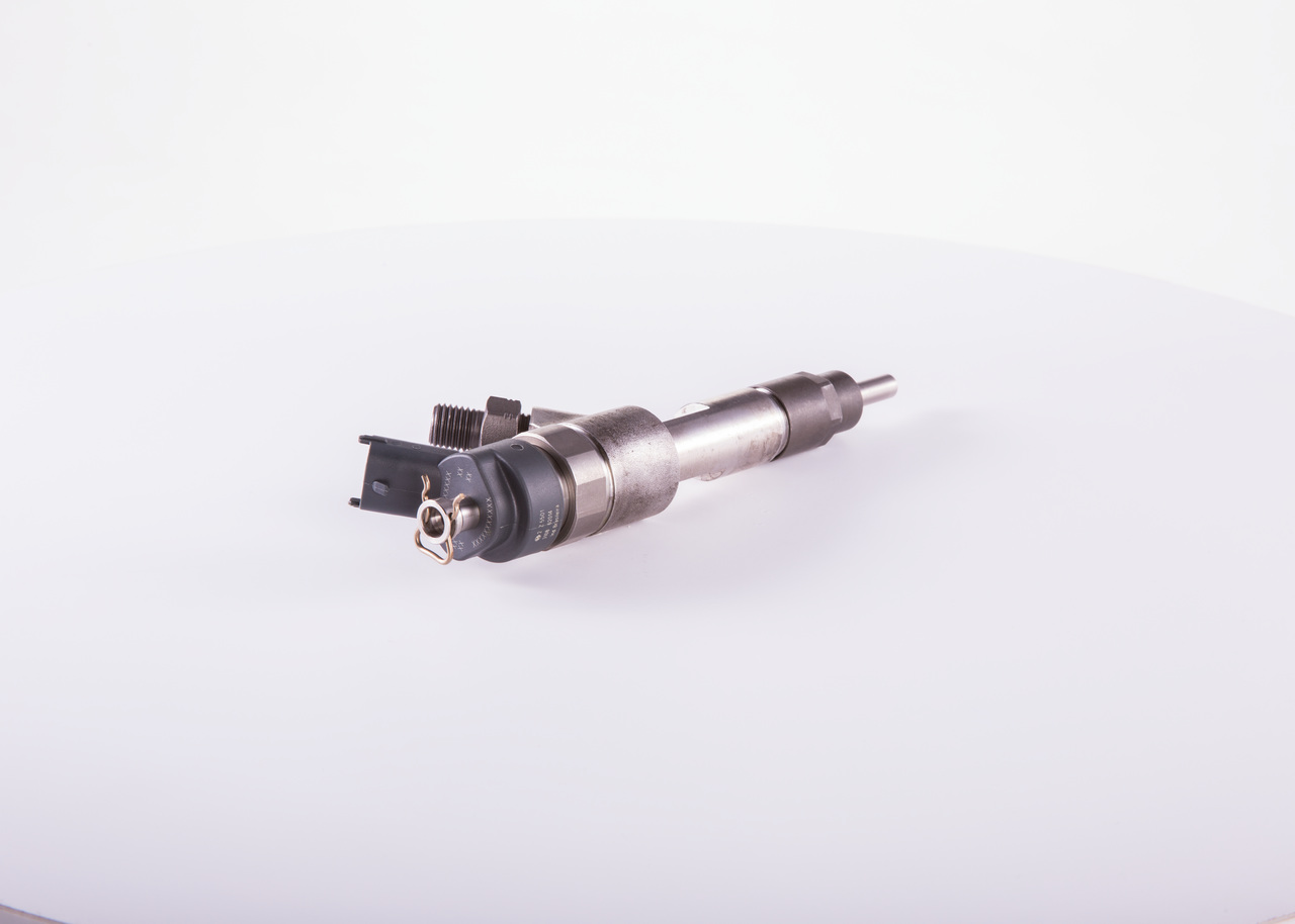 BOSCH Indsprøjtningsdyse 0 986 435 501 for PEUGEOT IVECO FIAT RENAULT