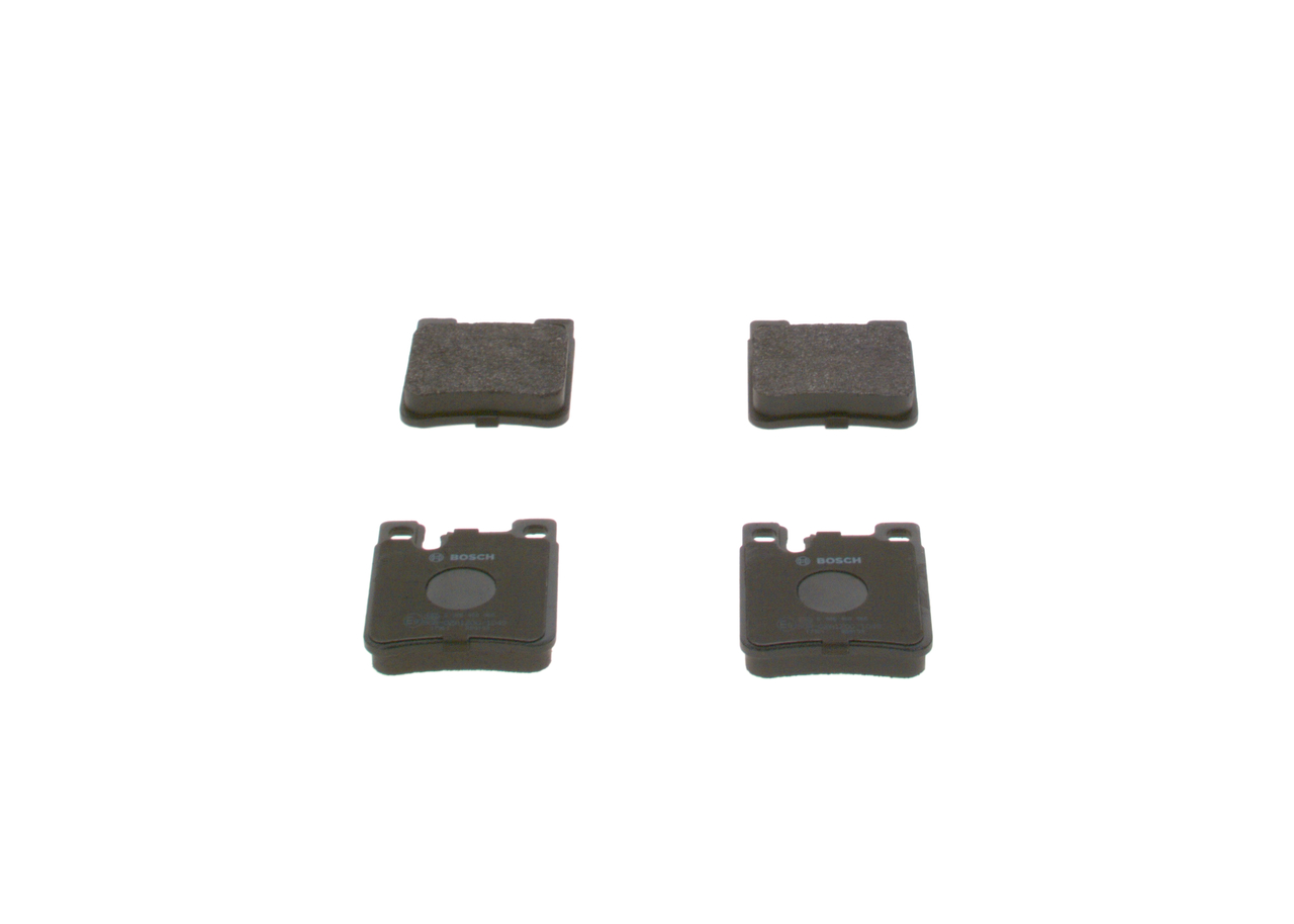 BOSCH Bremseklodser 0986460965 for VOLVO MERCEDES-BENZ CHRYSLER