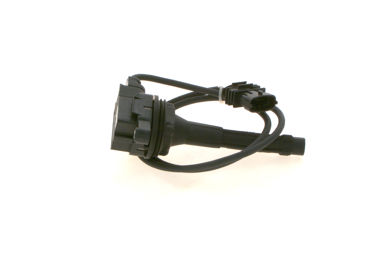 BOSCH Tændspole 0 221 604 013 for MASERATI FERRARI