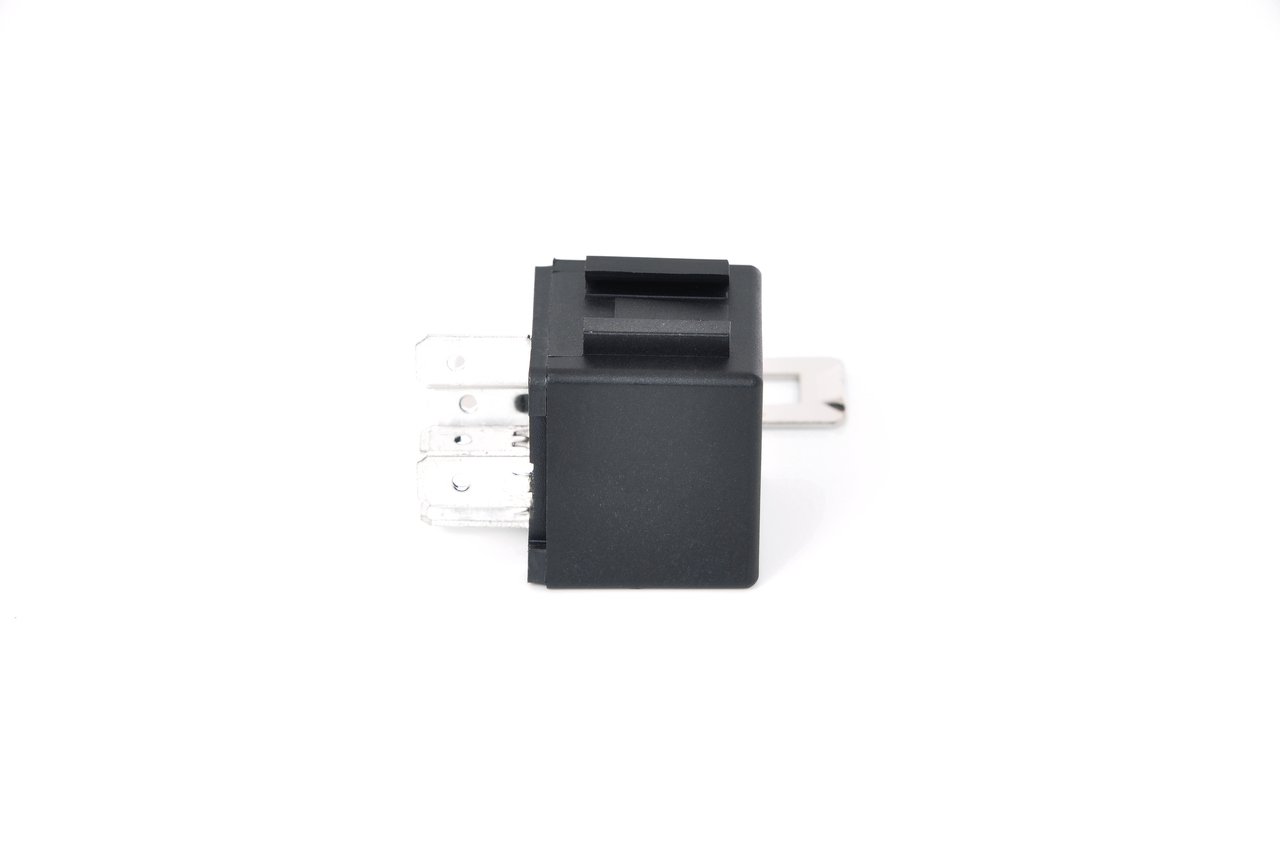 BOSCH Relæ, horn 0 986 AH0 605 for FERRARI VOLVO DAF ALFA ROMEO IVECO FORD BENELLI LANCIA PEUGEOT OPEL VW MAN MERCEDES-BENZ RENAULT STEYR