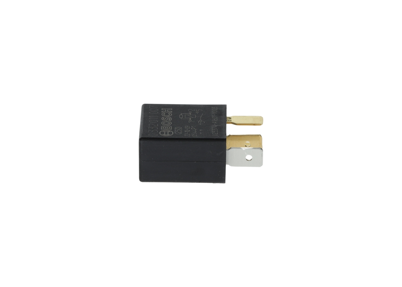 BOSCH Relæ, benzinpumpe 0332011007 for MASERATI OPEL JEEP ABARTH CHEVROLET GMC VAUXHALL HOLDEN LANCIA NISSAN VW FORD HONDA MAZDA MAYBACH MERCEDES-BEN