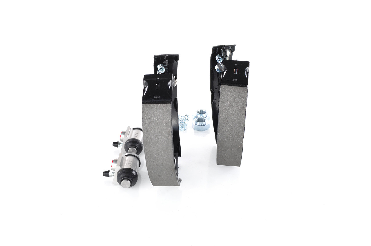 BOSCH Bremsebakkesæt 0204114181 for PEUGEOT