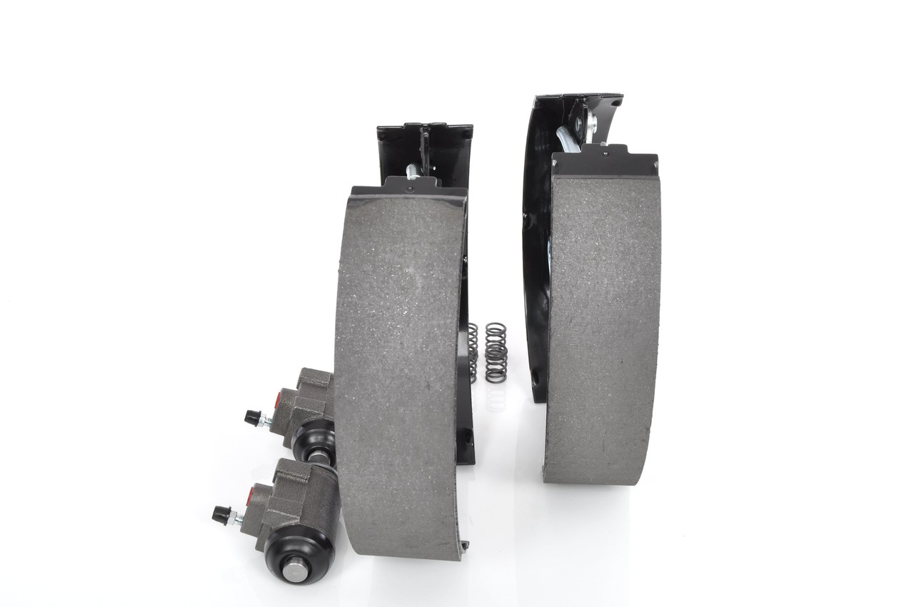 BOSCH Bremsebakkesæt 0204114539 for PEUGEOT