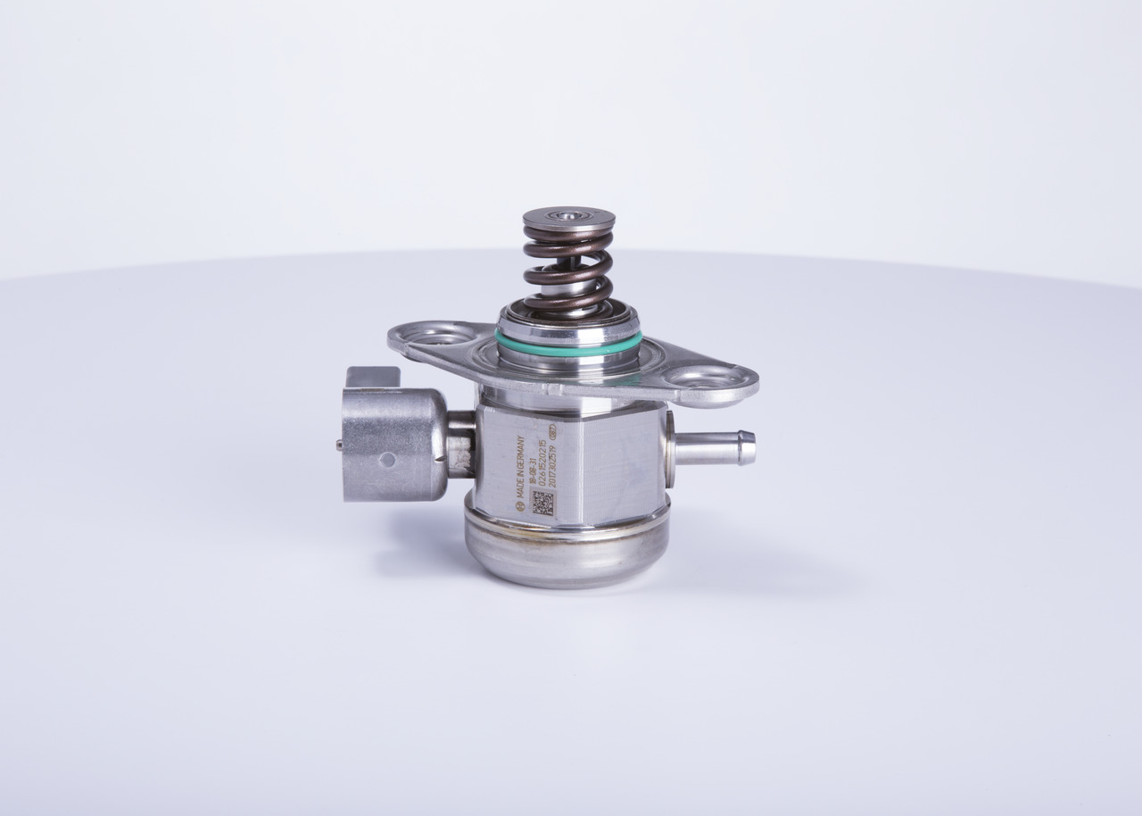 BOSCH Højtrykspumpe 0261520215 for MERCEDES-BENZ