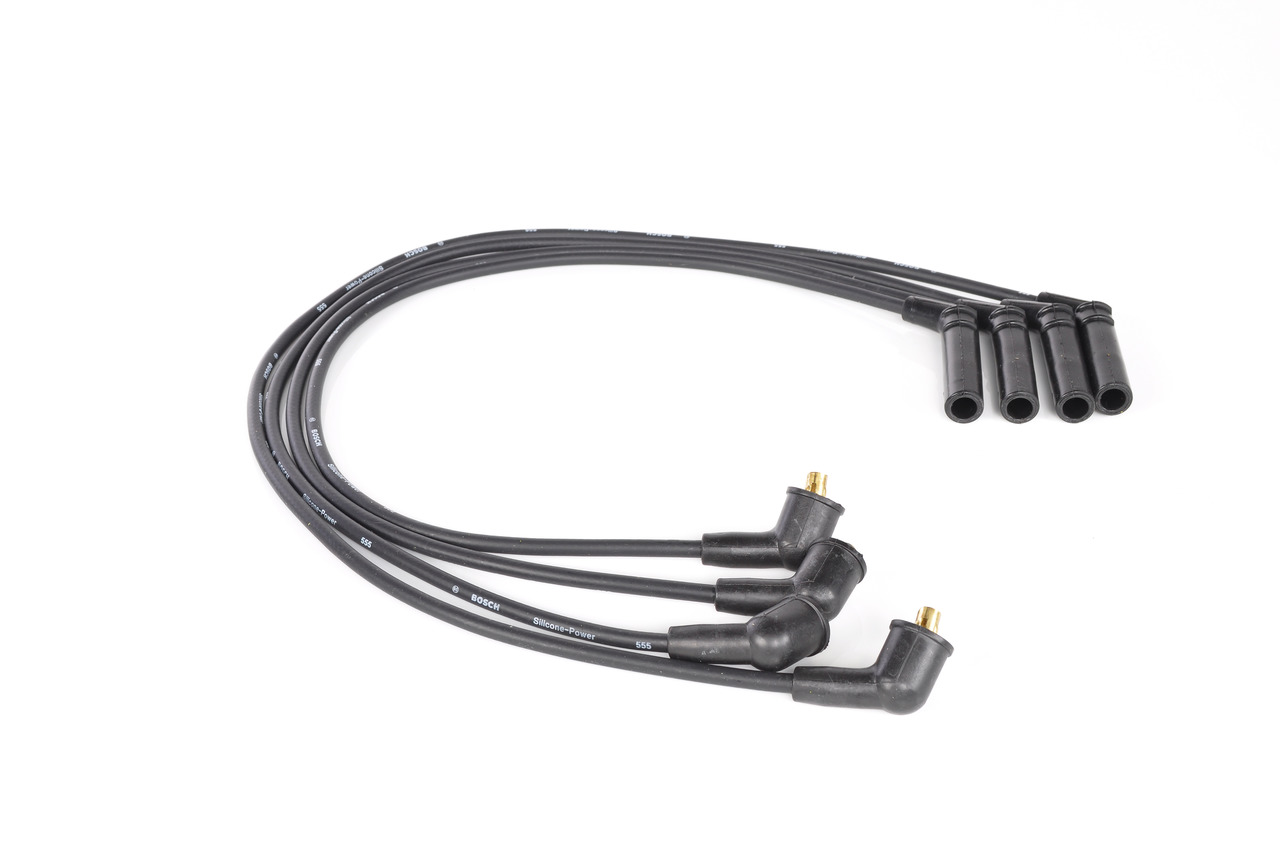 BOSCH Tændkabelsæt 0 986 357 157 for MITSUBISHI