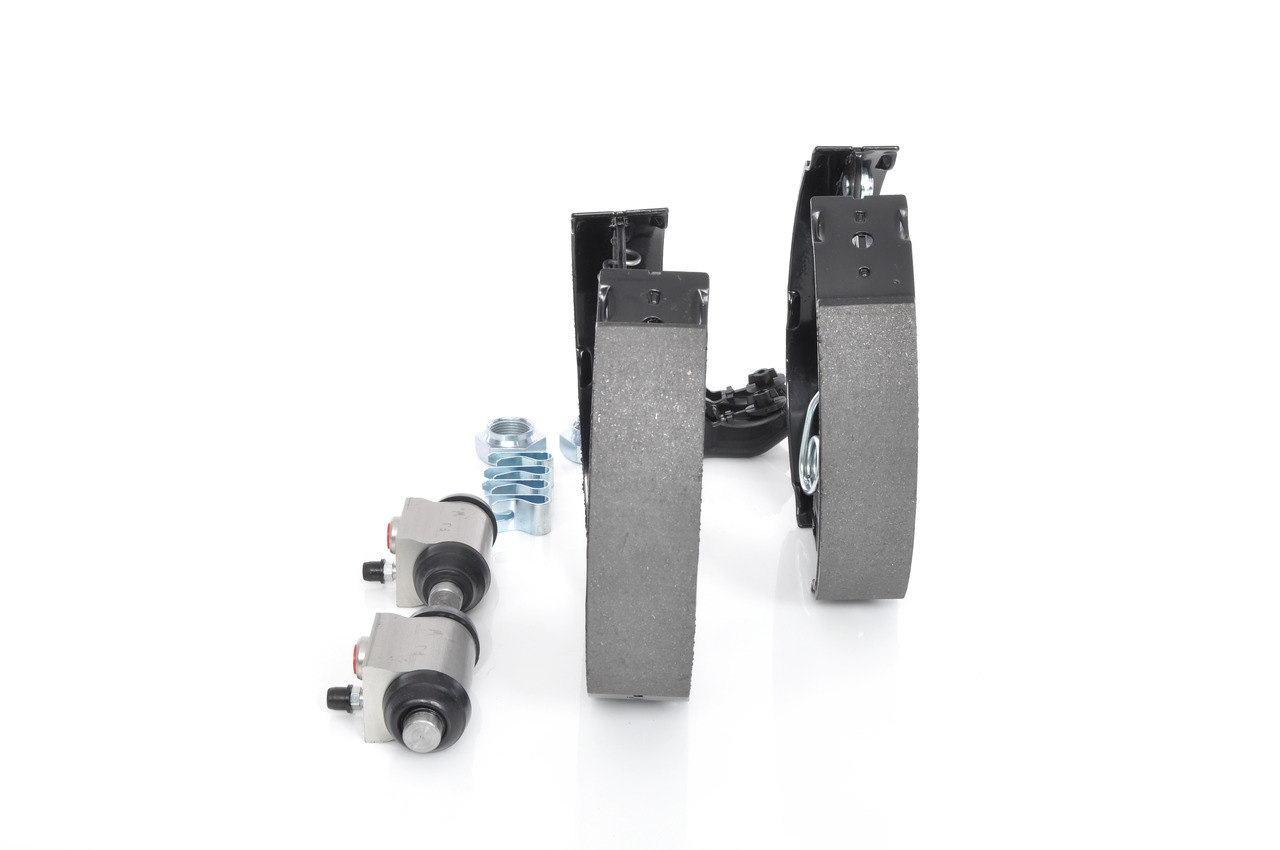 BOSCH Bremsebakkesæt 0204114613 for PEUGEOT