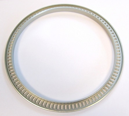 ELRING 456950 for MERCEDES-BENZ