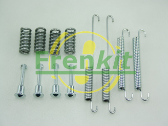 FRENKIT Tilbehørssæt, parkeringsbremsebakker 950892 bagaksel for CHRYSLER