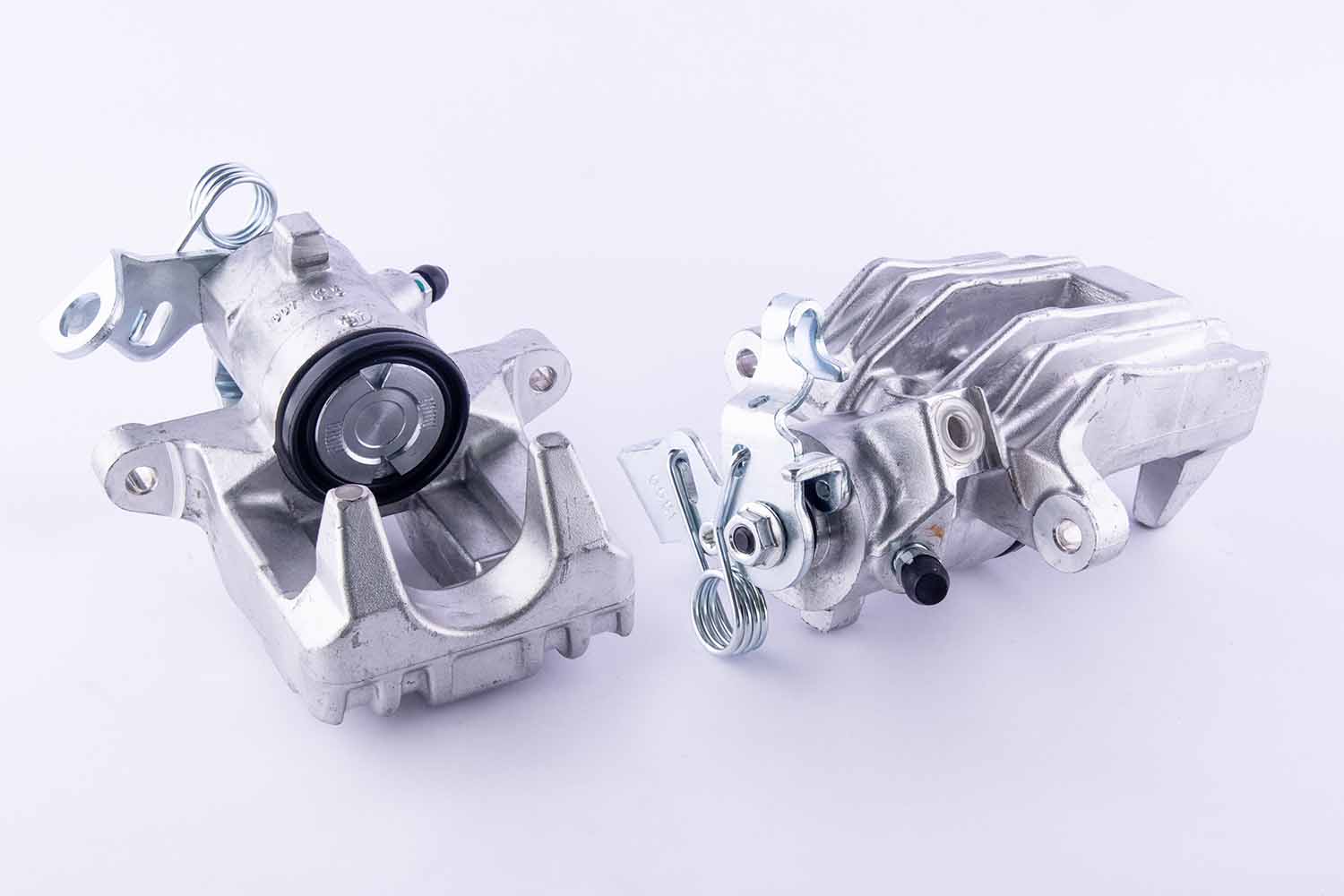 HELLA Bremsekaliper 8an355783451 Bagaksel venstre for VW