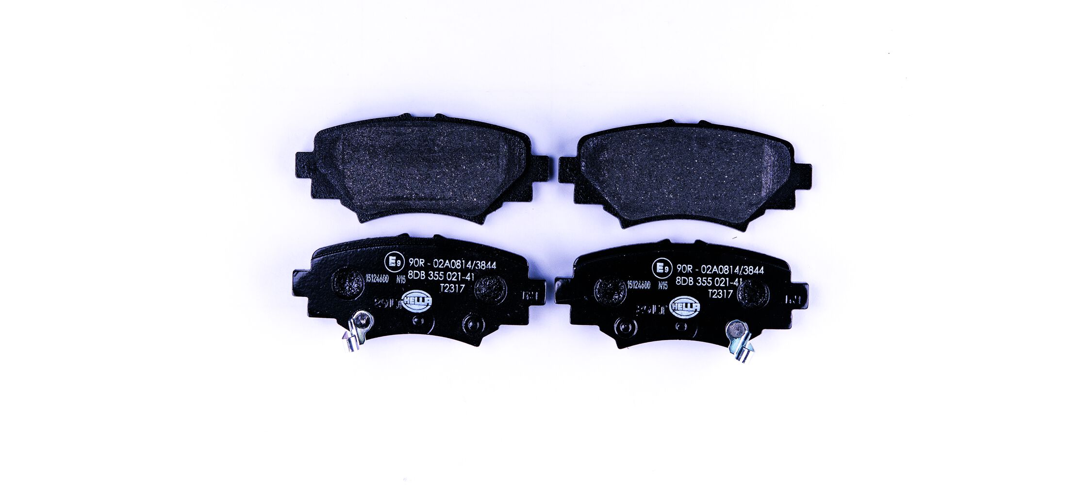 HELLA Bremseklodser 8db355021411 bagaksel for MAZDA