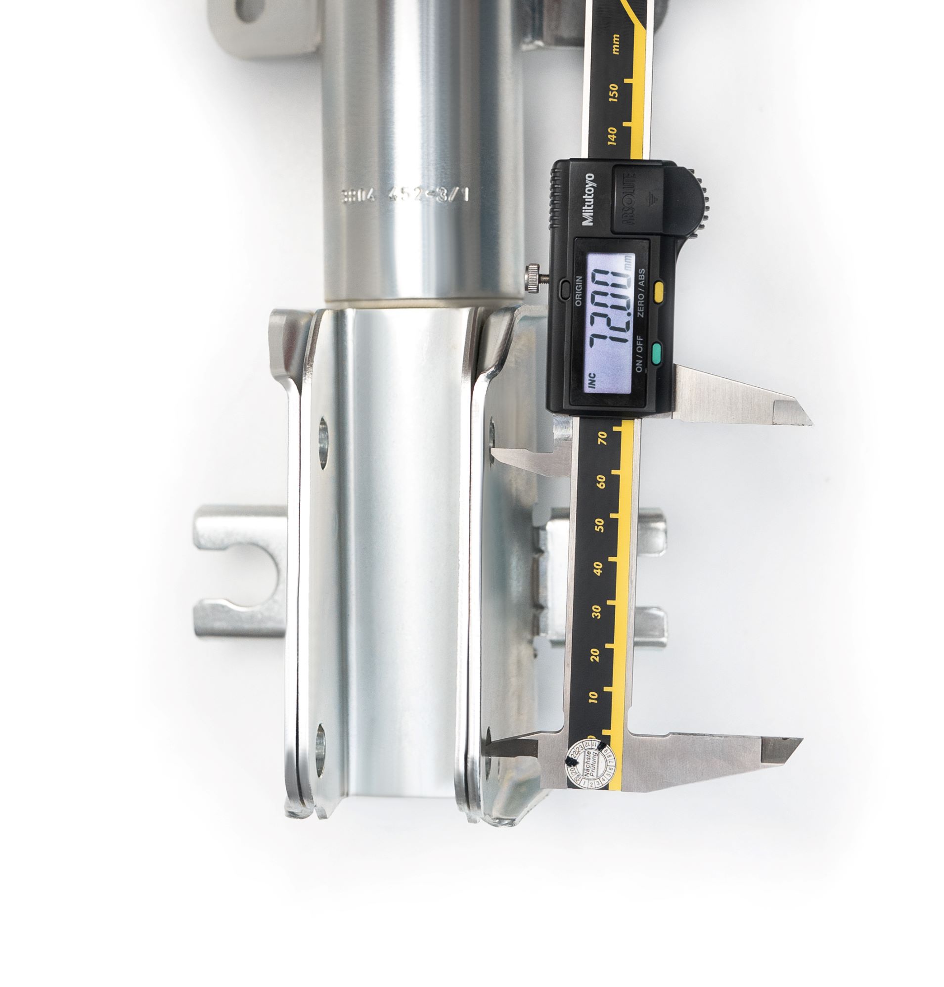 H&R 670045221 foraksel