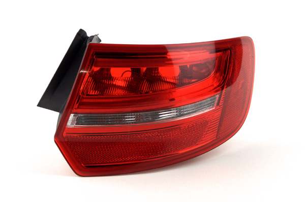 JOHNS Baglygte 1302884 højre for AUDI