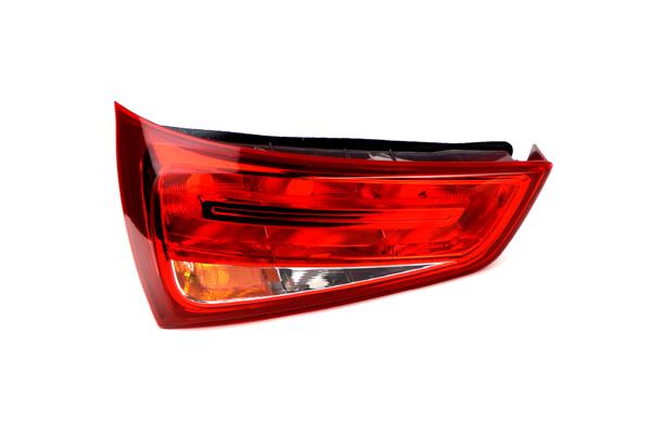 JOHNS Baglygte 1346871 venstre for AUDI
