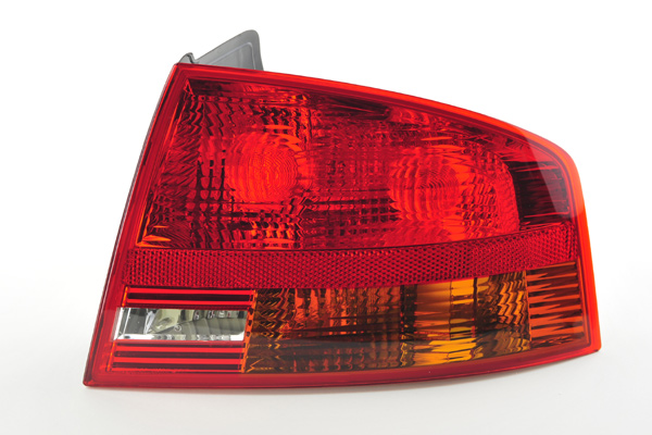 JOHNS Baglygte 1311881 højre for AUDI
