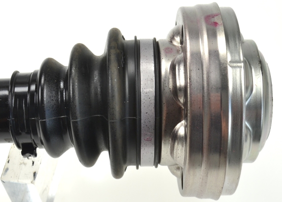 LÖBRO Drivaksel 305288 for BMW