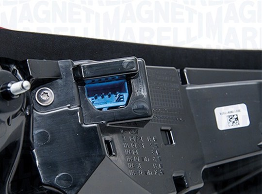 MAGNETI MARELLI Baglygte 715001133006 LED højre for AUDI