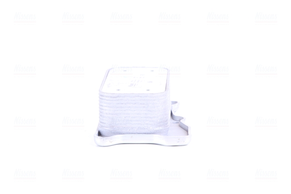 NISSENS Oliekøler, motorolie 90783 for MERCEDES-BENZ