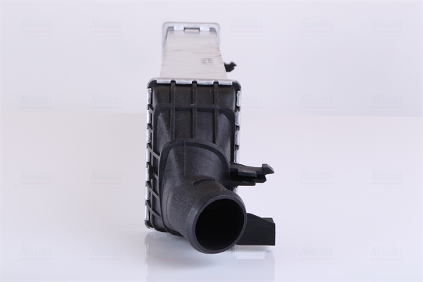NISSENS Ladeluftkøler 961582 for FIAT
