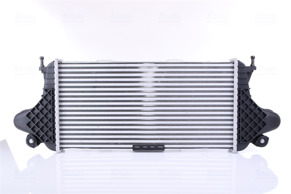 NISSENS Ladeluftkøler 96332 for MERCEDES-BENZ