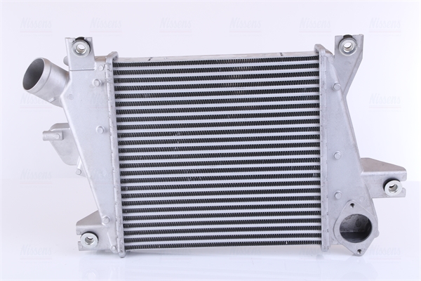 NISSENS Ladeluftkøler 96527 for NISSAN
