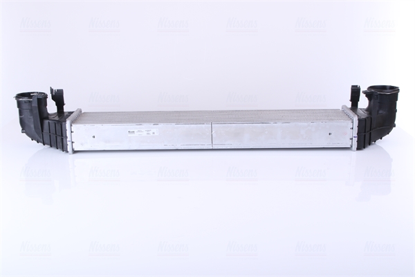 NISSENS Ladeluftkøler 96672 for MERCEDES-BENZ