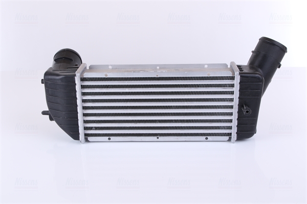 NISSENS Ladeluftkøler 96790 for PEUGEOT