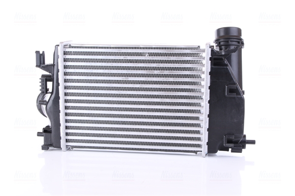 NISSENS Ladeluftkøler 961266 for MERCEDES-BENZ RENAULT