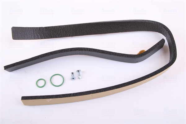 NISSENS Fordamper, klimaanlæg 92427 for VOLVO LAND ROVER