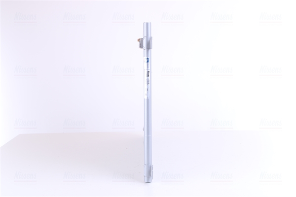 NISSENS Kondensor, klimaanlæg 940038 for NISSAN