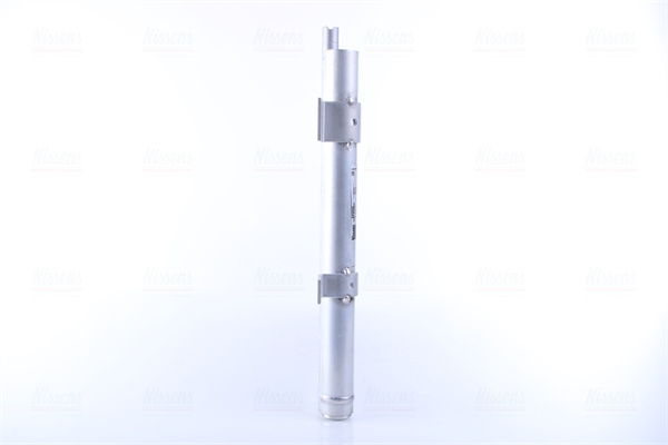 NISSENS Kondensor, klimaanlæg 940933 for SUBARU