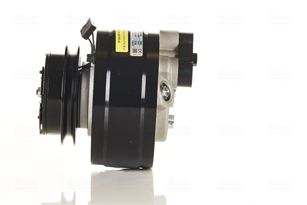 NISSENS Kompressor, klimaanlæg 890368 for MERCEDES-BENZ