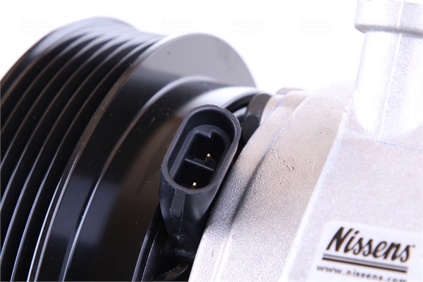NISSENS Kompressor, klimaanlæg 890679 for VAUXHALL CHEVROLET