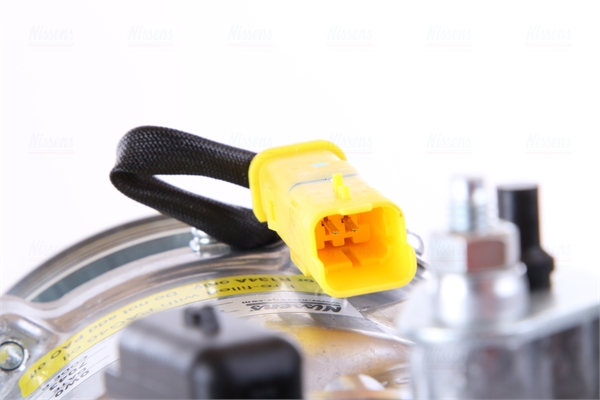 NISSENS Kompressor, klimaanlæg 89398 for PEUGEOT