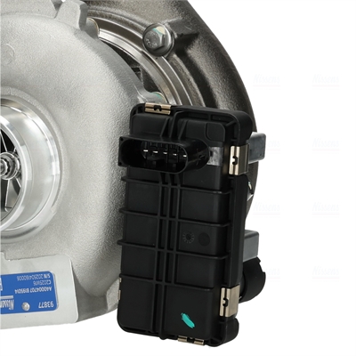 NISSENS Lader, ladesystem 93877 for MERCEDES-BENZ