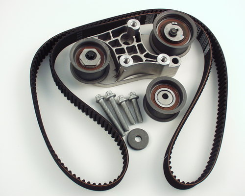 TRISCAN Tandremssæt 864724015 for VAUXHALL SAAB CADILLAC