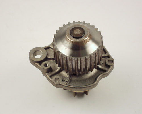 TRISCAN Vandpumpe 8600 28008 for PEUGEOT CITROËN RENAULT