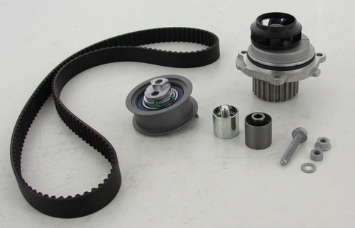 TRISCAN Vandpumpe + tandremssæt 8647290507