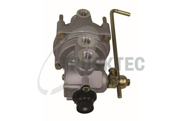 TRUCKTEC AUTOMOTIVE Regulator, ALB 0135140 for DAF IVECO MERCEDES-BENZ