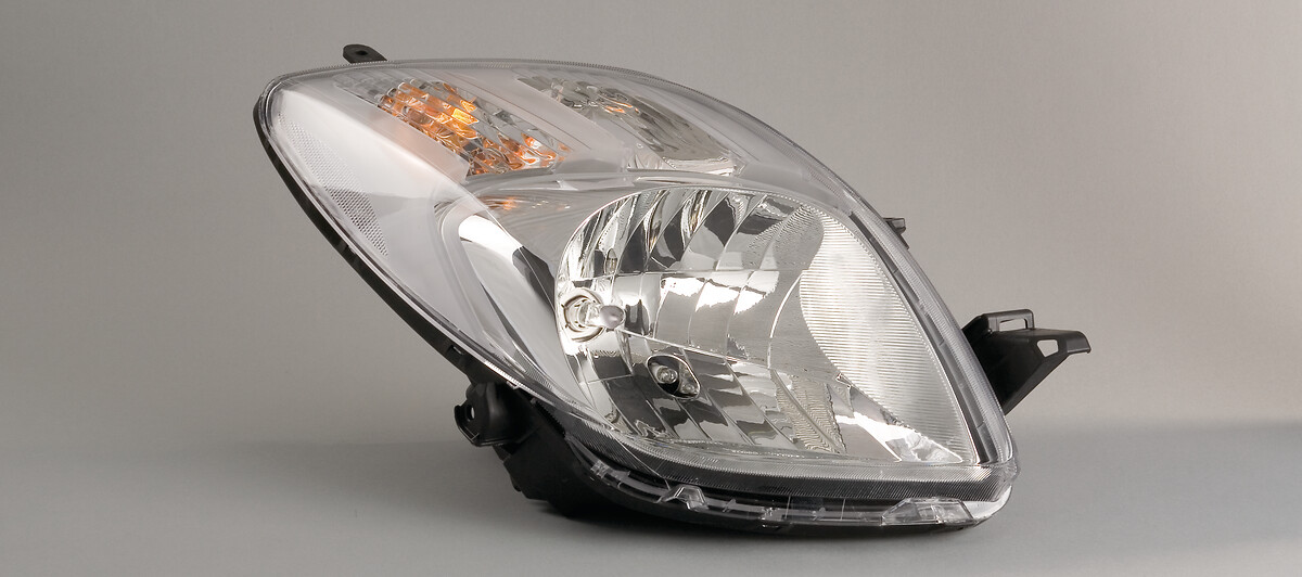 VALEO Forlygte 043047 H4 venstre for TOYOTA