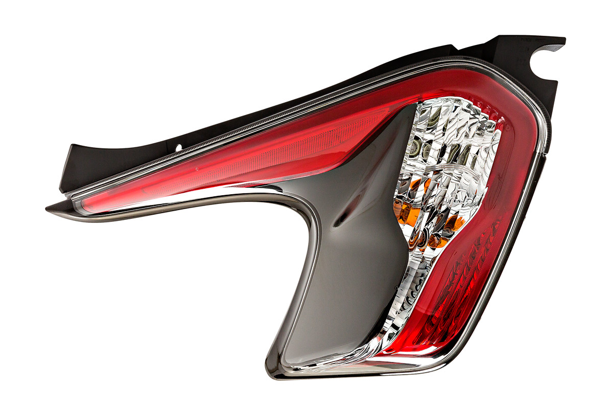 VALEO Baglygte 047000 venstre for NISSAN