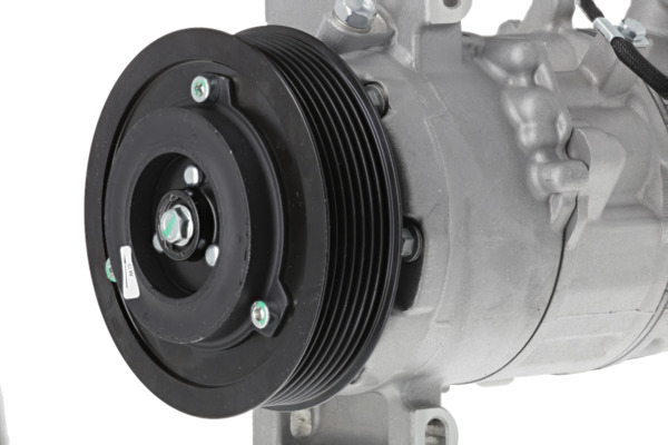 VALEO Kompressor, klimaanlæg 813385 for MERCEDES-BENZ RENAULT