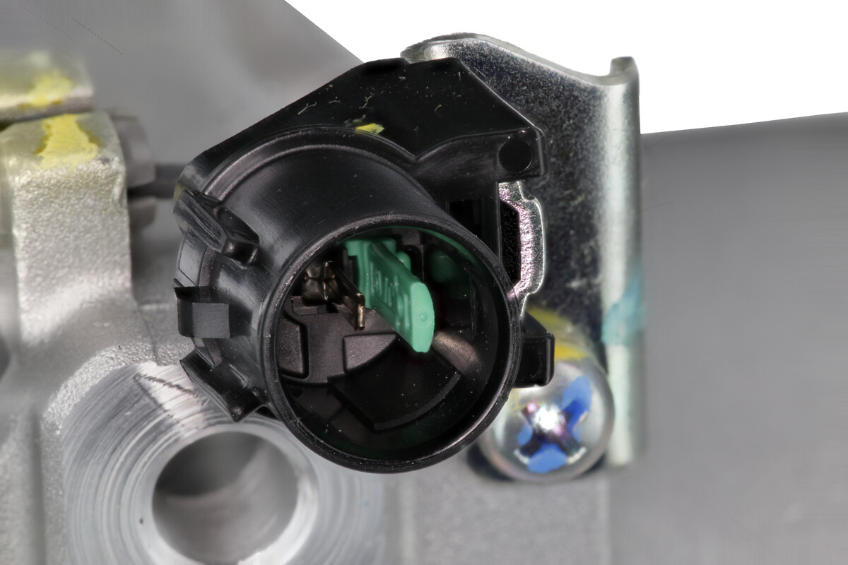 VALEO Kompressor, klimaanlæg 811182 for HYUNDAI