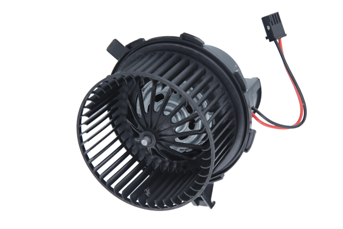 VALEO Kabineblæser 884693 foran for PORSCHE
